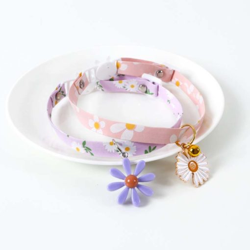 Collier imprimé fleurs et étoiles avec clochette - Image 12