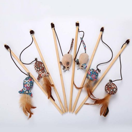 Bâtonnet en bois de jeu avec clochette et plume - Image 2